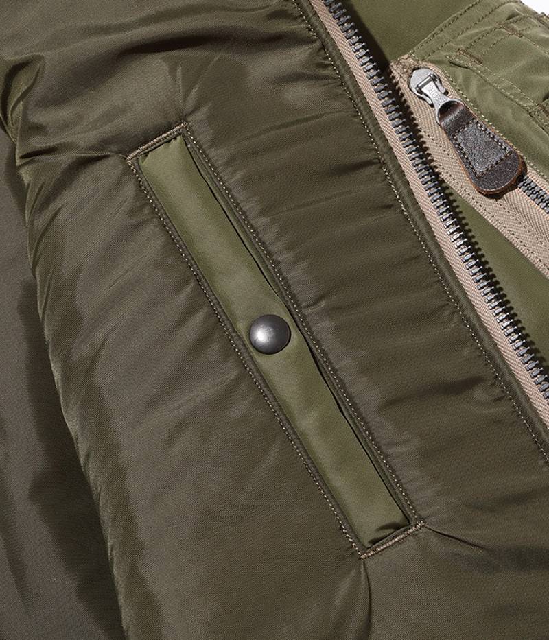 BR15321 / BUZZ RICKSON'S Type B-15C OLIVE “B.RICKSON MFG.CO.”