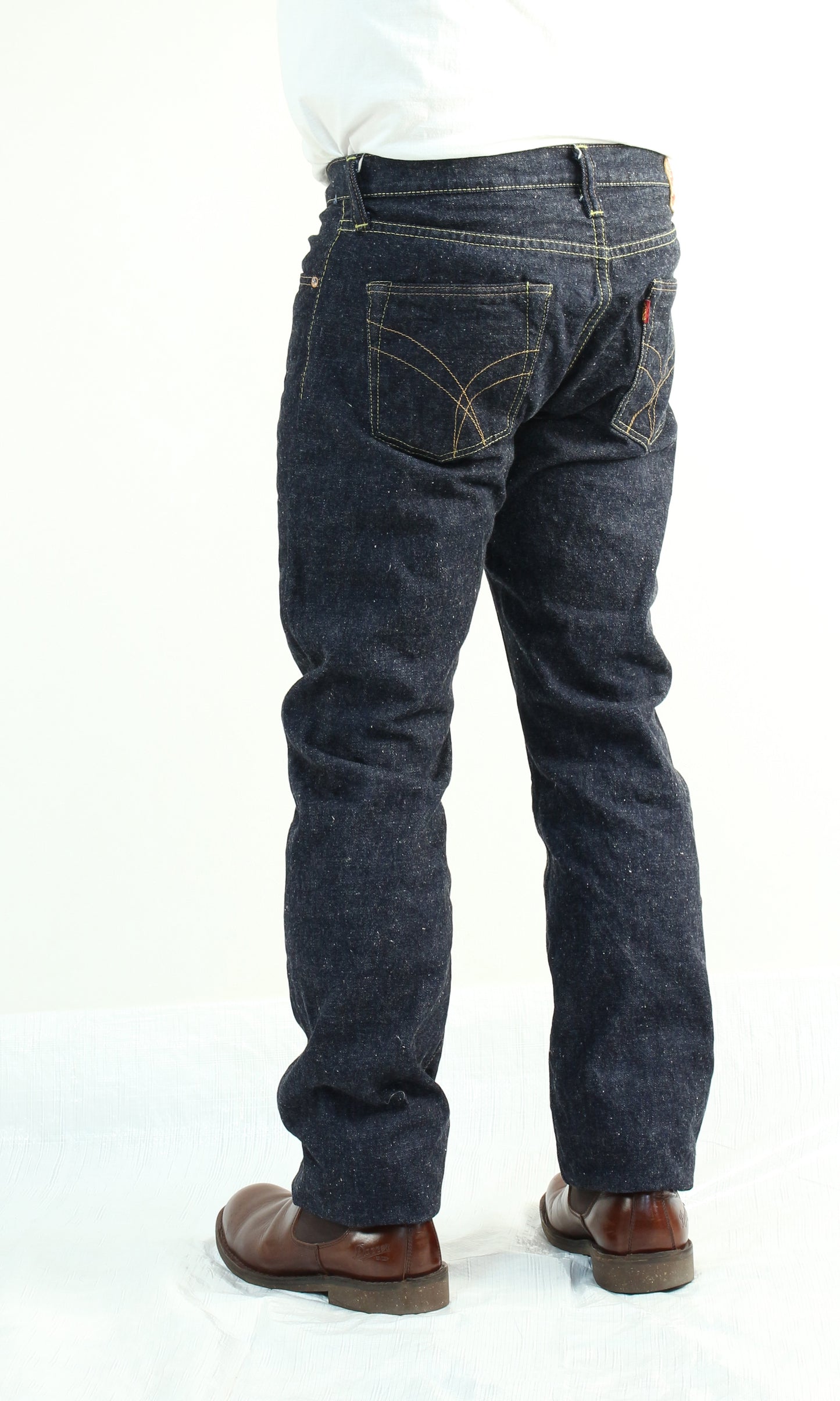 The Strike Gold SG1005 Origin Series low-tension neppy blend 14oz selvedge Jeans- Stylish Straight