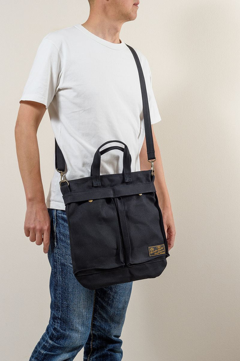 SGA2302 / The Strike Gold Sail-Cloth Small Helmet Bag