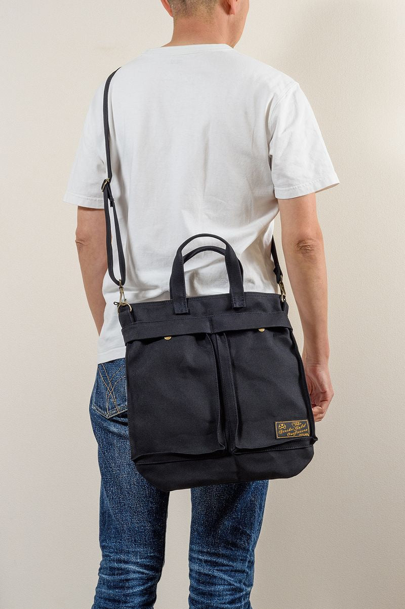 SGA2302 / The Strike Gold Sail-Cloth Small Helmet Bag