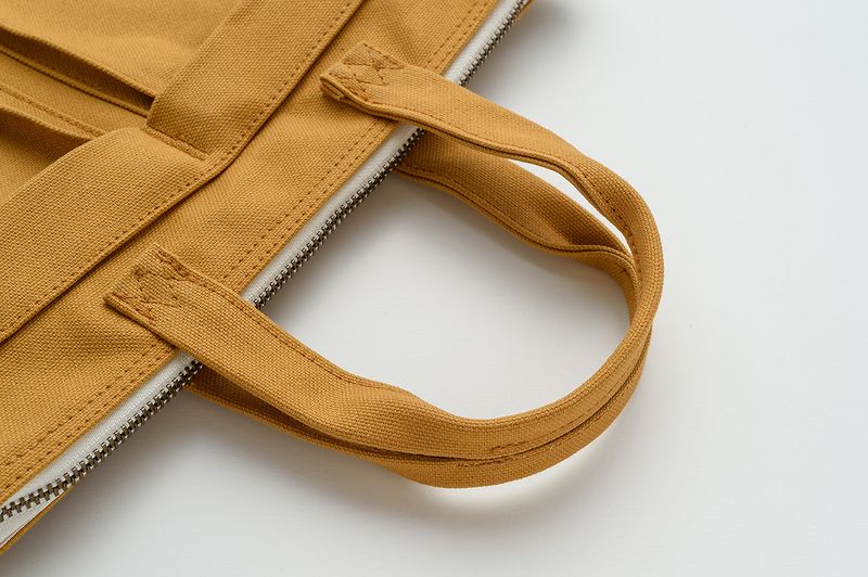 SGA2302 / The Strike Gold Sail-Cloth Small Helmet Bag