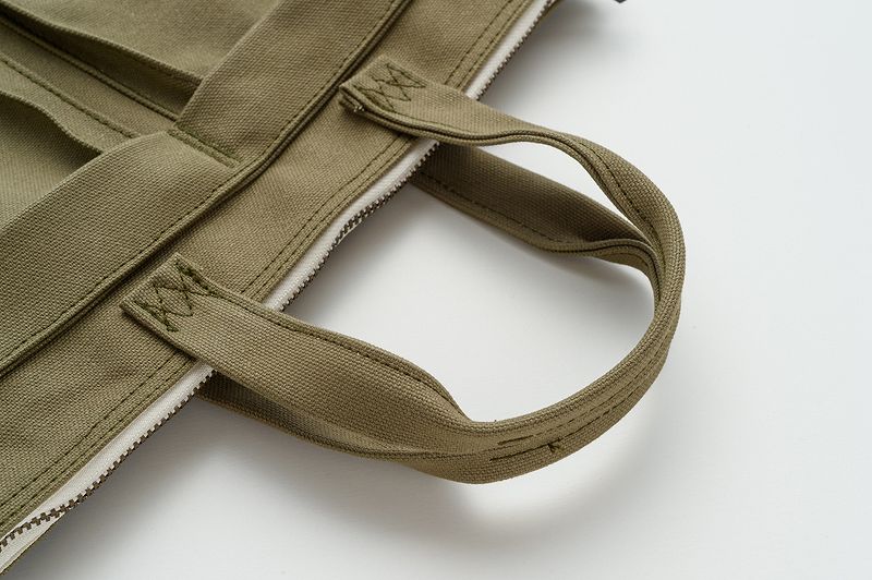 SGA2302 / The Strike Gold Sail-Cloth Small Helmet Bag