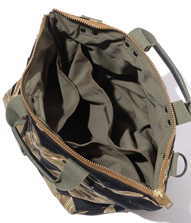 BR02717 / BUZZ RICKSON'S GOLD TIGER HELMET BAG