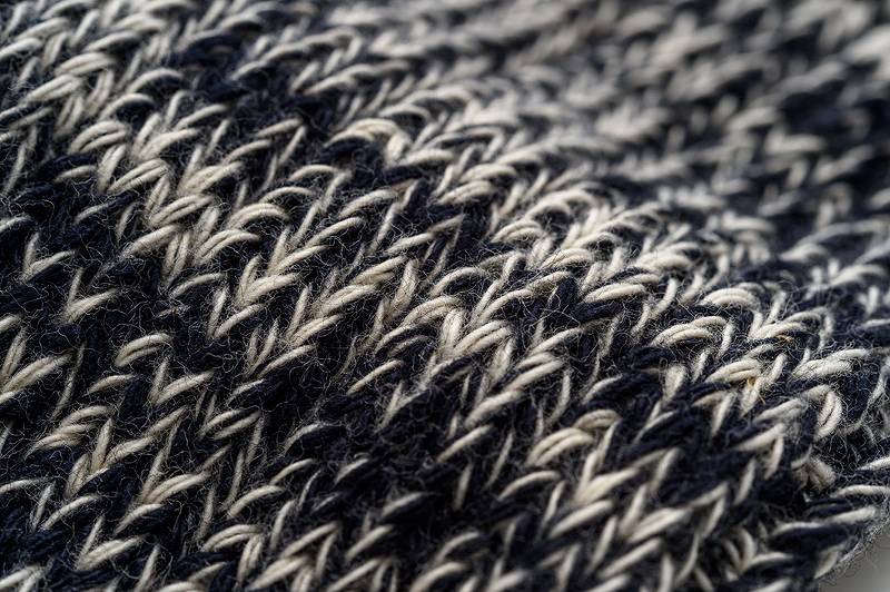SGA2301 / The Strike Gold Remnant Yarn Socks