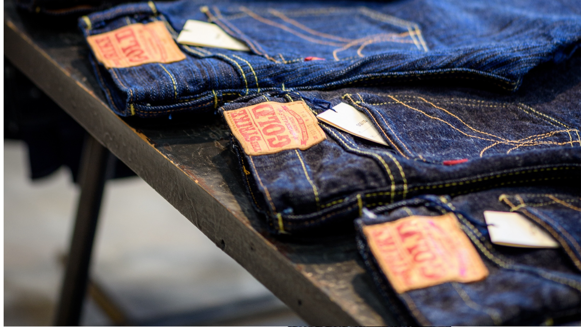 デニムリメイク☆デニムカラーon♡♡✨ヘアクリップ✨ 30%OFF【GLIMCLAP(グリムクラップ)】Multicolor embroidery design