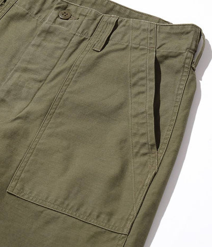 BR51735 /BUZZ RICKSON'S TROUSERS, MEN'S, COTTON SATEEN OLIVE GREEN QM SHADE 107, TYPE-I, CLASS SHORTS