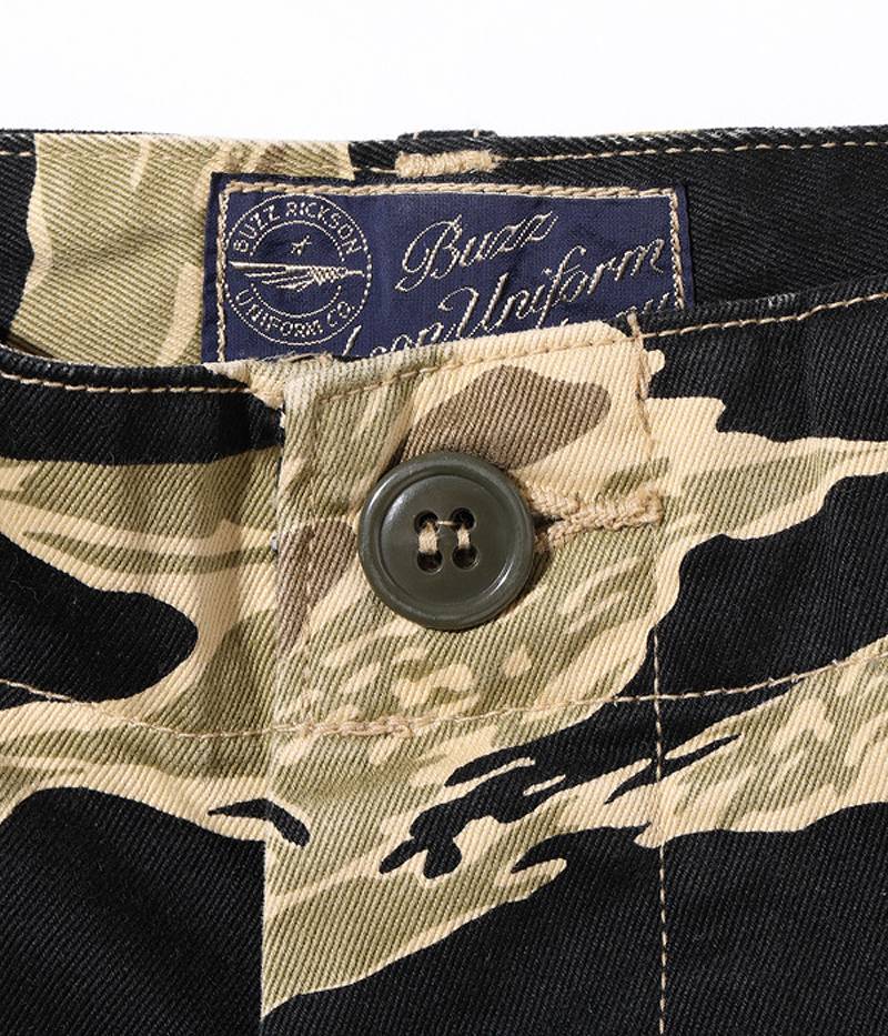 BR51904 / BUZZ RICKSON'S GOLD TIGER PATTERNS SHORTS