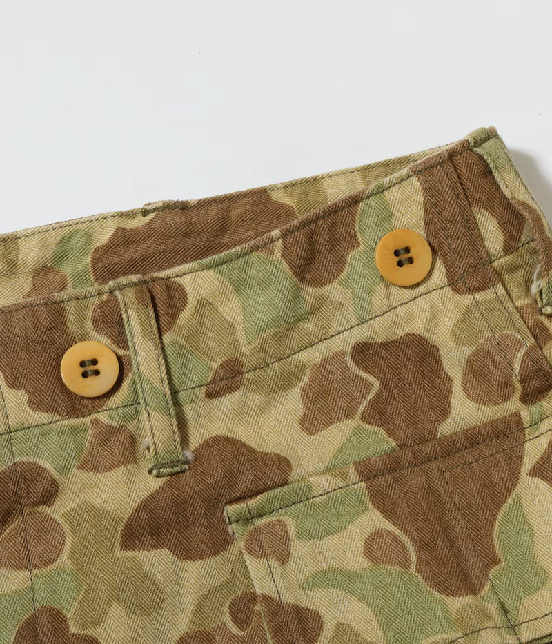 BR52660 / BUZZ RICKSON'S TROUSERS, HERRINGBONE TWILL CAMOUFLAGE SHORTS