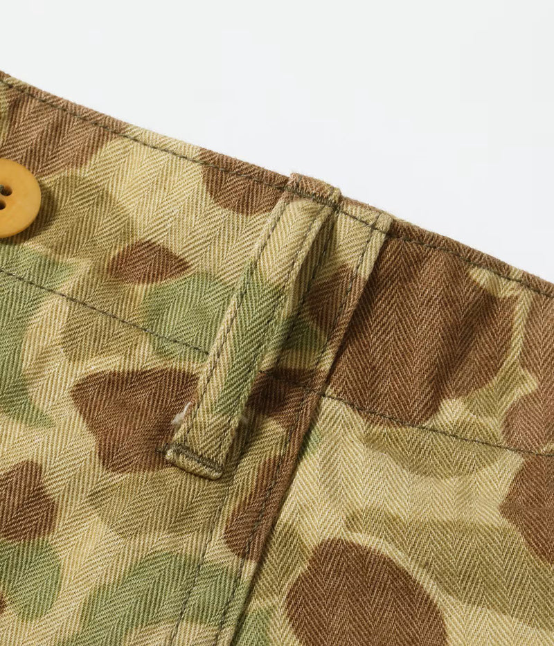 BR52660 / BUZZ RICKSON'S TROUSERS, HERRINGBONE TWILL CAMOUFLAGE SHORTS