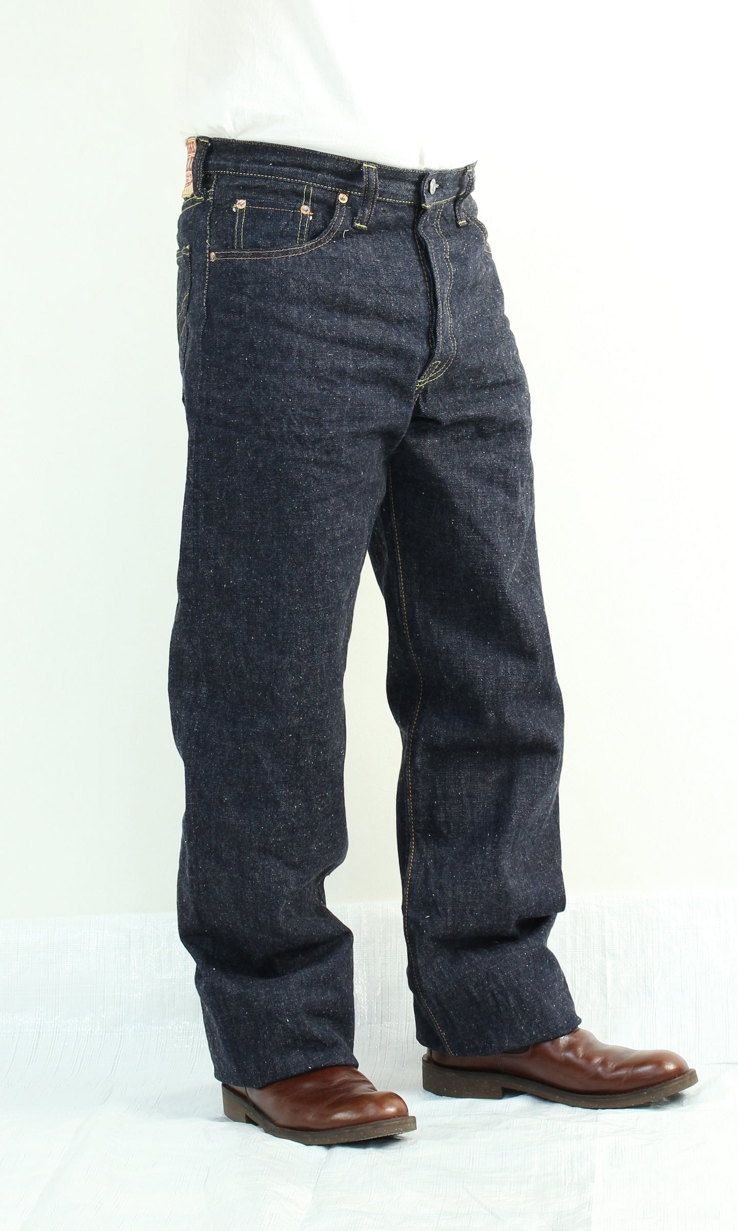 The Strike Gold SG1002 Origin Series low-tension neppy blend 14oz selvedge Jeans- Loose Straight