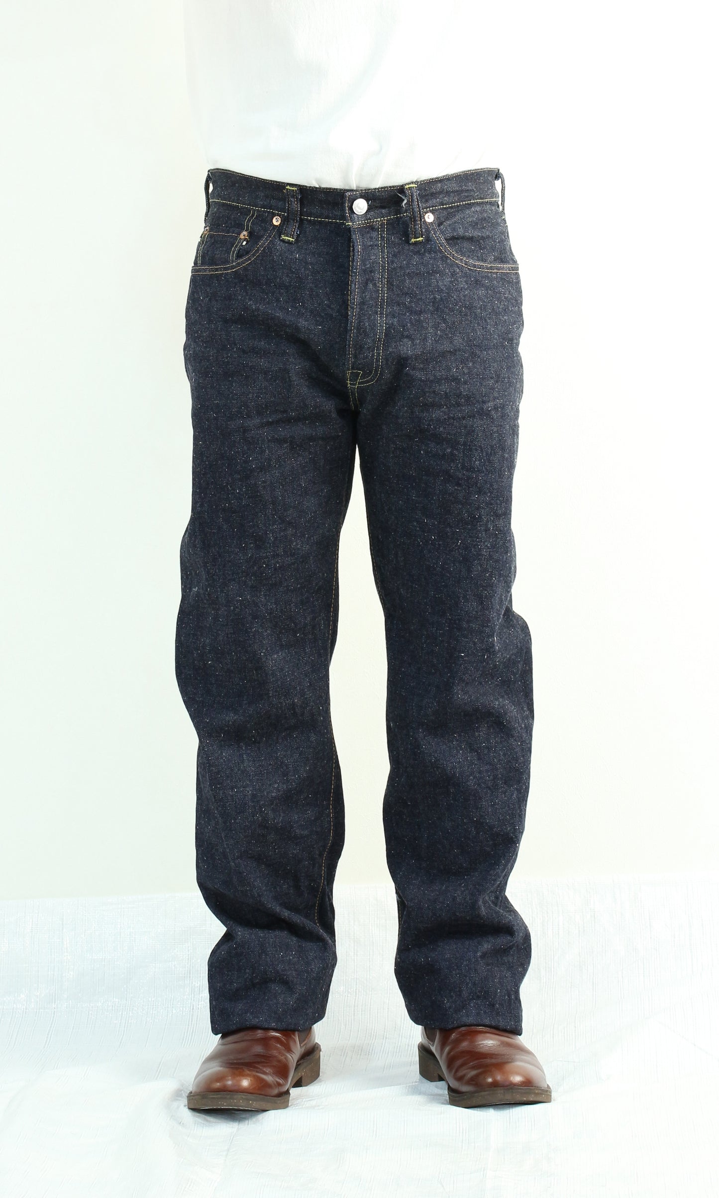 The Strike Gold SG1003 Origin Series low-tension neppy blend 14oz selvedge Jeans- Classic Straight