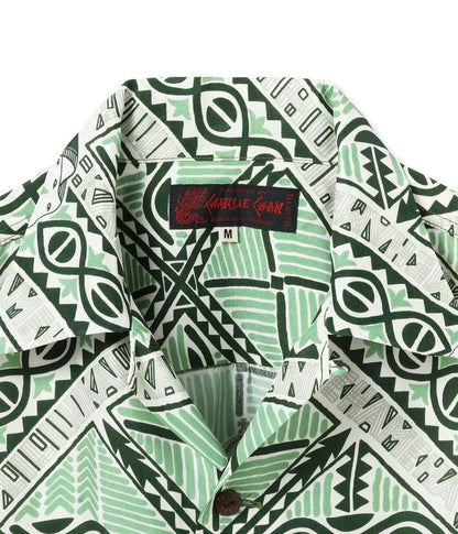 SS39479 / SUN SURF SPECIAL EDITION HAWAIIAN SHIRT “HAWAIIAN MONARCH”
