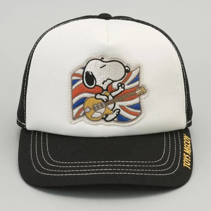 TMA2623 / TOYS McCOY MESH CAP SNOOPY "ALL I CARE ABOUT IS MY MUSIC!"