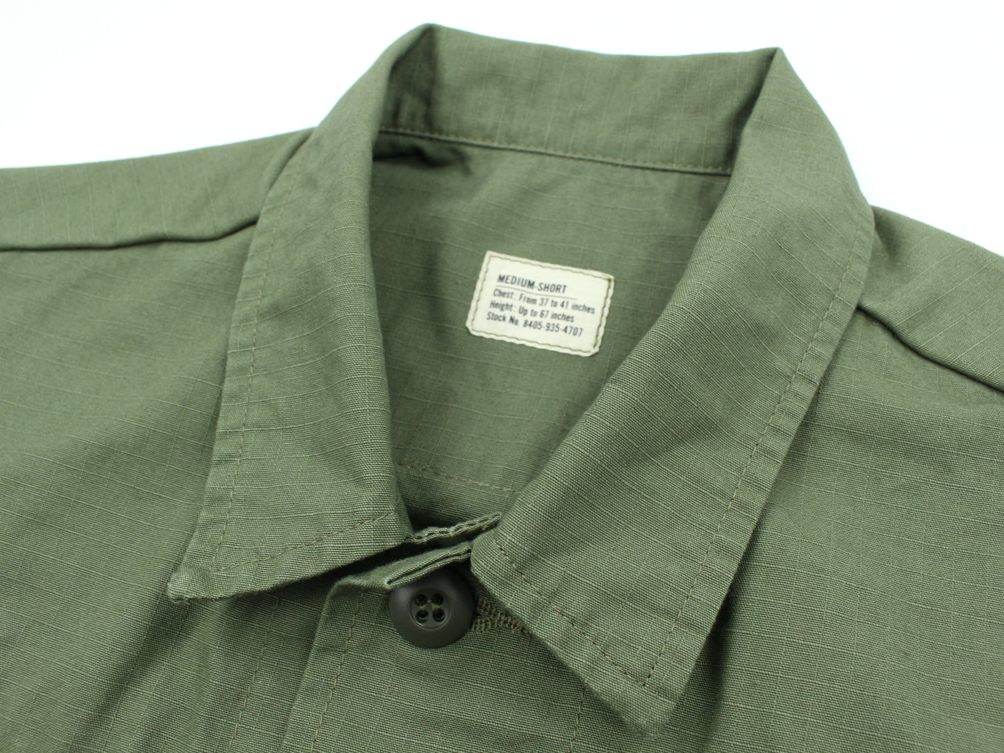 TMJ2605 / TOYS McCOY JUNGLE FATIGUE JACKET RIP STOP SNOOPY " CHARLIE DON'T SURF "